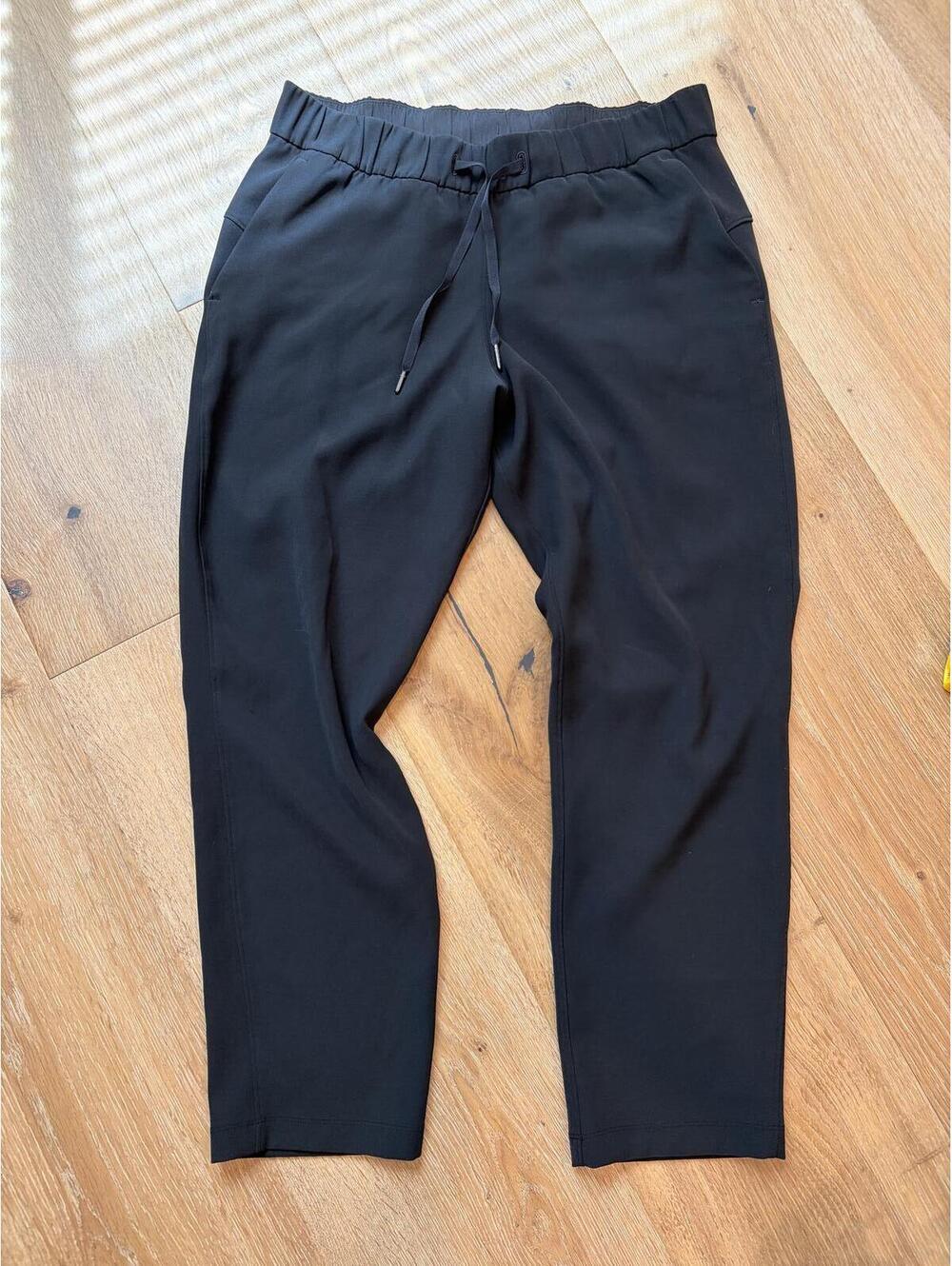 Women's Lululemon Dress Pants size 10 in Black